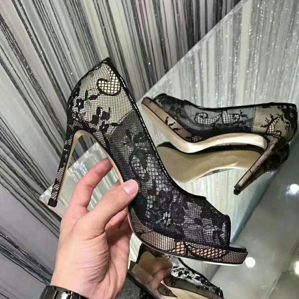 

lace выдалбливают цветка платформы насосы женщин сандалии sexy высокий каблук peep пальцы женская обувь элегантный черный банкет обуви санда, Black