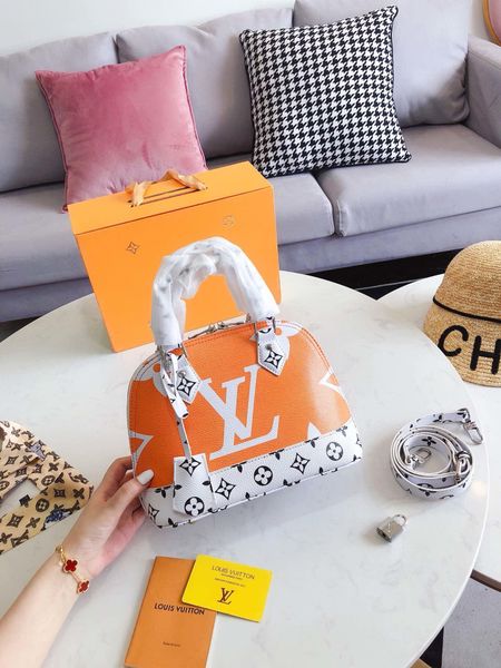 

2019 year new tyle high quailty de igner women flap pur e houlder bag cro body bag tote cro body handbag