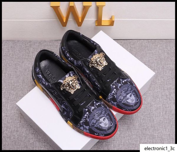 

2019qsf весной и осенью мужчин на случайные спортивную обувь высокого верха пояса туристические кроссовки, с микро-стандарт, с оригинальной