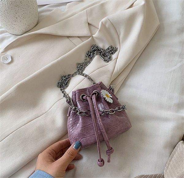 

2020 new textured fashion niche mini bucket bag shoulder crossbody bag ph-cfy2006012