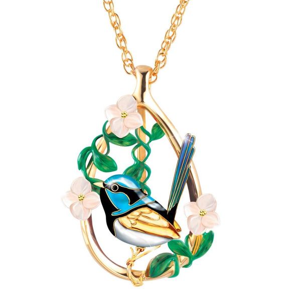 

2019 new women animal necklace creative bird sparrow flower magpie epoxy pendant chain charm yellow gold color necklace, Silver