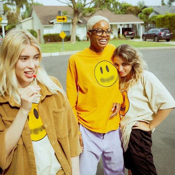 

fashion woman loose summer t shirt black yellow purple white four colors smile pattern printed short sleeved cotton brand tees s-xxl