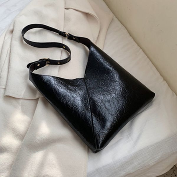 

fashion pu big bucket bag women solid color shoulder bags vintage large capacity shoulder bags for women retro messenger bag new
