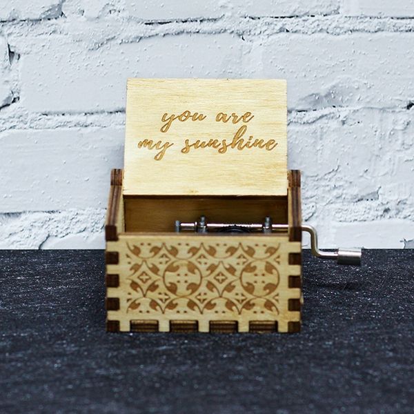 

new music box love dad and love mam my sun theme music carved wooden hand crank for mom and dad gifts birthday gift la la land