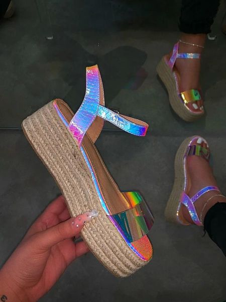 

производители оптом большой размер 2020 весна и лето соломенные толстые удобные сандалии блеск алмазные кружевные тапочки, Black