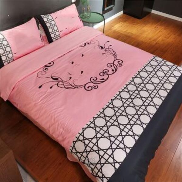 Brand Black White Grid King Size Luxury Beddings Sets Double Beds