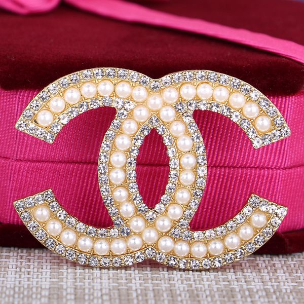 

brand designer brooches stylish alloy bow brooch crystal brooch pins women clothing suits accessories letter brooches jewelry, Gray