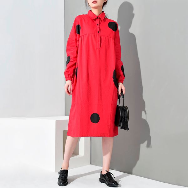 

eam] 2020 new autumn winter lapel long sleeve black dot printed back pleated big size long shirt women blouse fashion jg45801, White