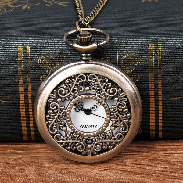 

год боѬа виногѬада пооба мђжин каѬманне а плава ѬеѬо вдалблива ве, Slivery;golden