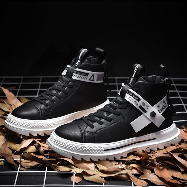 

new high-men sneakers outdoor four seasons mens rubber fashion sneakers casual running shoes leather waterproof martin shoes