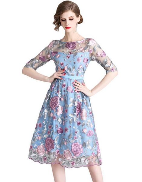 

2019 light blue flora embroidery elegance dress crew neck girl knee-length gauze dresses street style dress 1/2 sleeve slim fit skirts, Black;pink