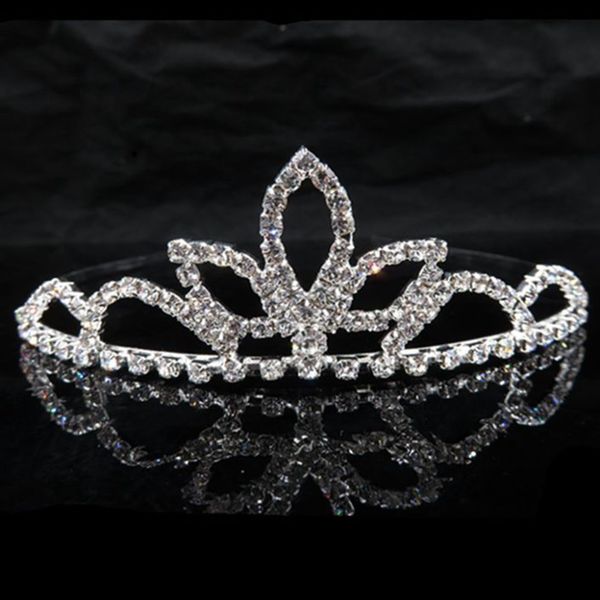 

exquisite handmade crystal bridal tiara6