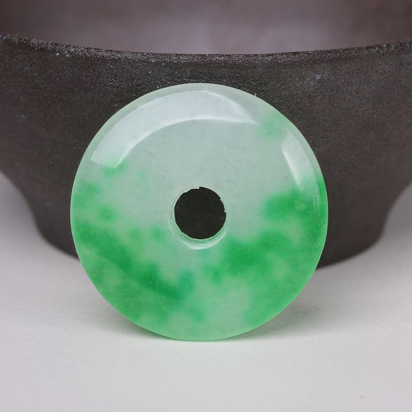 

natural healing crystal green jade chalcedony pendant men jewelry women necklace fashion hand round prayer yoga ethnic necklace, Golden;white