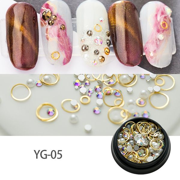 

nail art decorations 1box 3d diy gold silver glass rhinestones moon star series round/mixed shape jewelry, Silver;gold