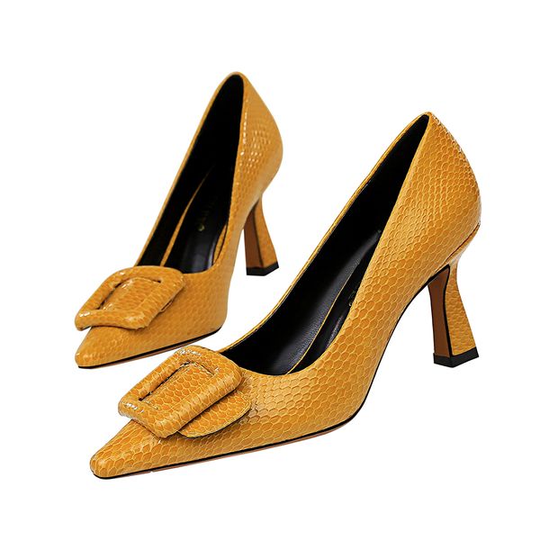 

2020 new women block 7.5cm high heels pumps female elegant fetish serpentine chunky dress yellow shoes thick snake print pumps, Black