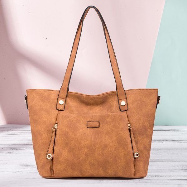 

2020 new women's bag retro fashion one shoulder women's bag popular