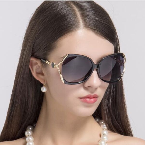 

women luxury designer sun glasses ladies fashion large frame driving glasses d home with the same style, White;black
