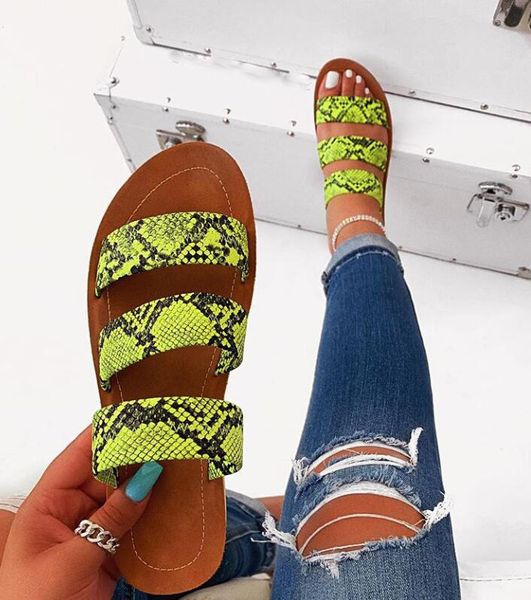 

women fashion wild beach shoes big size cute flat slipper beach shoes outdoor sandals snake non-slip outdoor slippers, Black