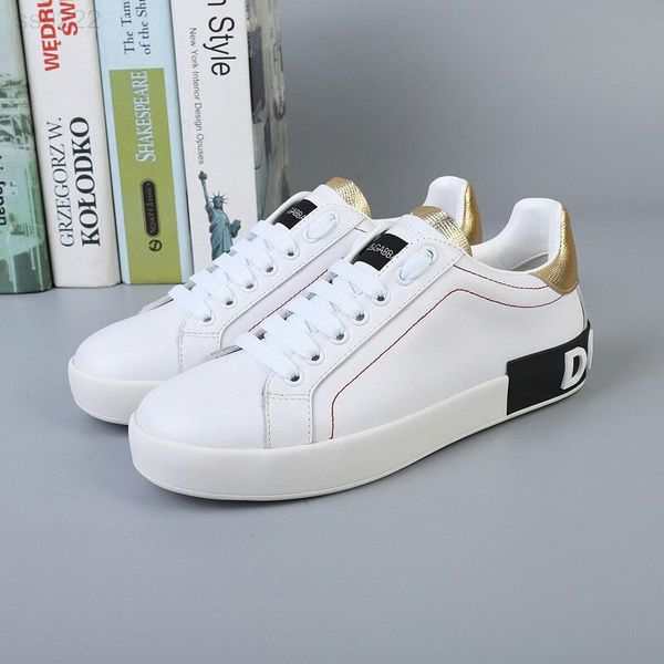 

2019 wild european station lace casual white shoes flat round head men and women couple shoes factory direct sales size 35-40cm, Black