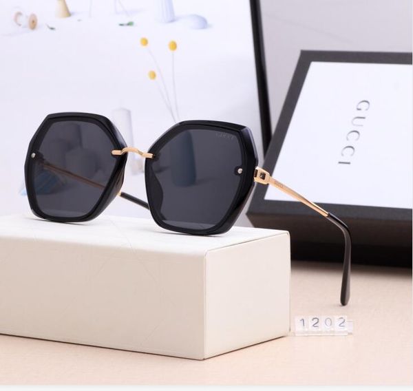 

polorized glasses fashion sunglasses beach sunglasses for mens womens adumbral glasses uv400 5colors with box, Silver