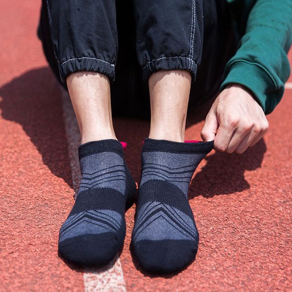 

летние мужские спортивные носки вскользь дышащий щитовые белье mesh короткие лодочные носки для мужчины, Black