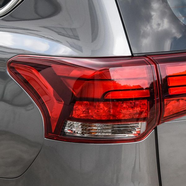 

left side led rear outer brake stail lamp light fit for mitsubishi outlander 2016-2017