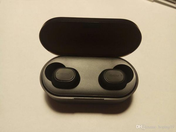 

retail wholesale 2019-2020 sell qcy qs2 tws bluetooth v5.0 headphones 3d stereo sports wireless earphones with dual microphone