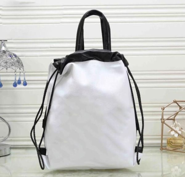 

designer-casual traveling backpack fashion leather women backpack man bag luxury large capacity travel bag