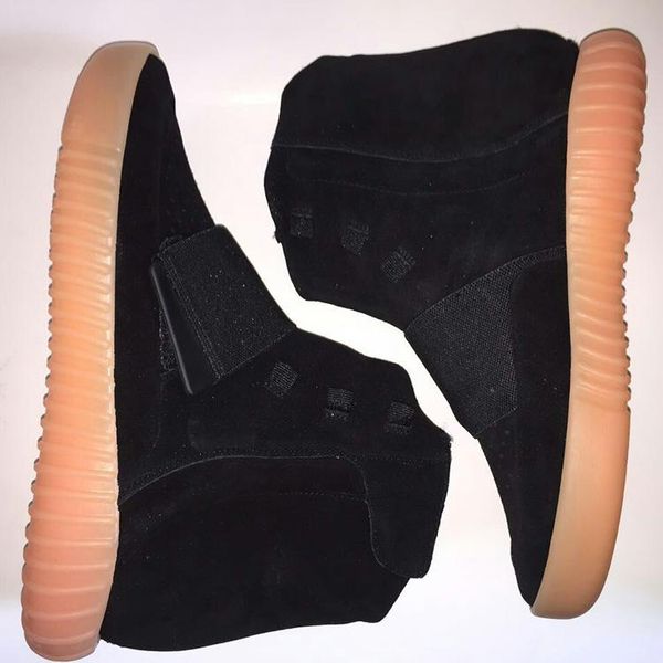 

2020 kanye west 750 boots shoes mens glow dark light grey triple sneaker black high ankle shoes skateboard sport shoes women size 36-46