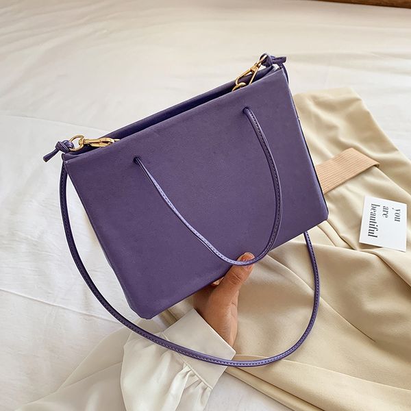 

2020 new shoulder bag women's casual fashion korean version of the simple messenger bag ladies large capacity handbag