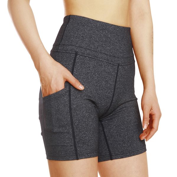 short moulant sport femme