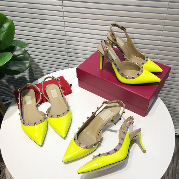 

2019 Горячее Надувательство женские Яркие цвета Новые Valen Заклепки Обувь Повседнев