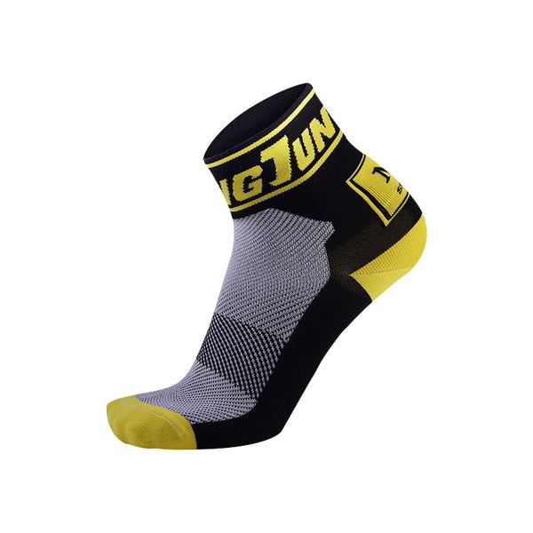 

sport socks breathable walking training hiking traveling socks outdoor sports racing cycling 39-44 c2, Black