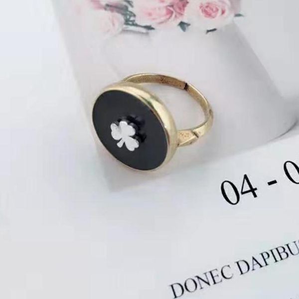

new fashion brand shamrock titanium steel ring for fashion couple gifts come with box set, Golden;silver