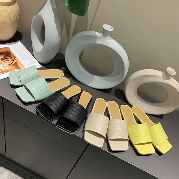 

дизайнер площадь bottom тапочки слайды женщины сандал flat luxury leather тапочки для женщин замок сандалии плоские вьетнамки размер 34-40, Black