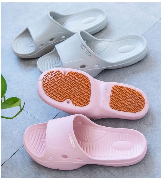 

private home for the elderly non-slip bath slippers indoor summer day bathing and deodorant soft bottom middle-aged men and women pregnant, Black