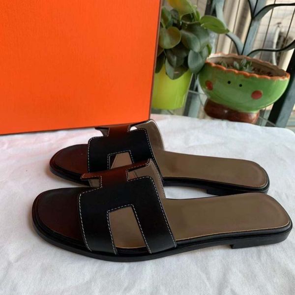 

Летние кожаные дизайнерские тапочки высшего сорта Комфортные домашние тапочки д