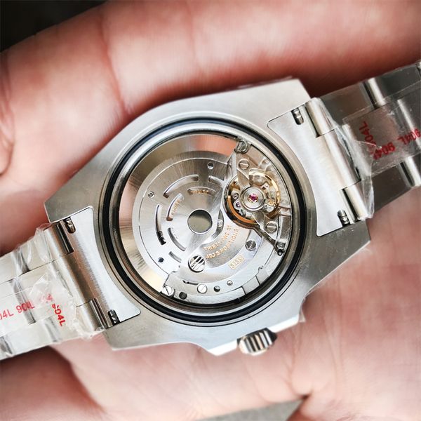 

n mens factory designer high qualit automatic mechanical men 904l eta3135 movement ceramic dial 100m diving, Slivery;golden