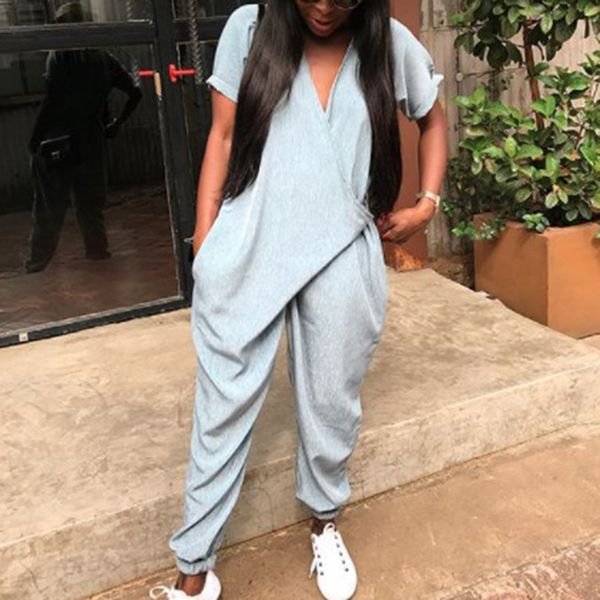 

women polyester jumpsuit v side strip beach casual short sleeves deep rompers, Black;white