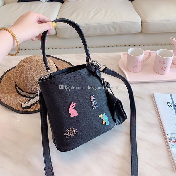 

hand and palm leather designer luxury handbags purses bucket bag designer crossbody bag tote leisure single messenger bags shopping bags