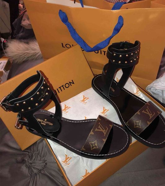 

2019 women andal de igner hoe luxury lide ummer fa hion wide flat lippery andal lipper flip flop ize 35 42 with box