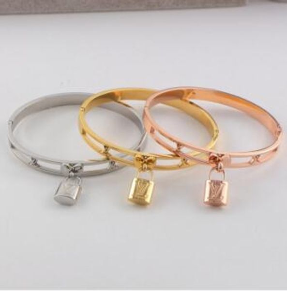 

Bracelete yoloclub