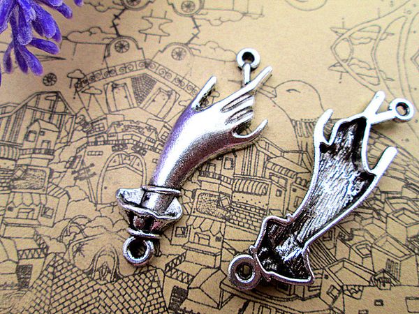 

24pcs--antique tibetan silver lady hand charms pendant 45x14mm, Bronze;silver