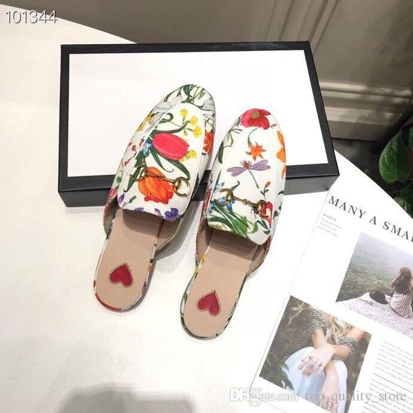 

2019new fashion slipper lady designer slipper woman womencasual slippers nice summergirl slippers genuine leather flat slippers size 35-40, Black