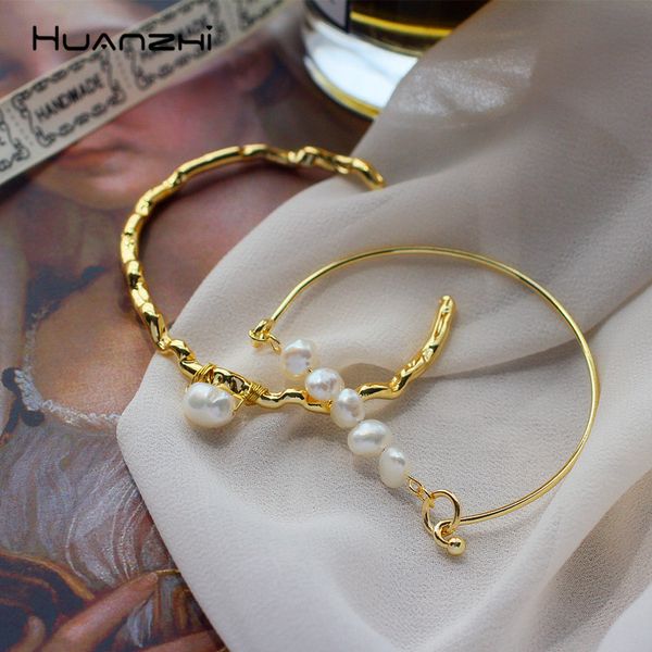 

huanzhi 2019 chic gold color metal geometric irregular freshwater pearls fashion bangle bracelet for women girls party jewelry, Black