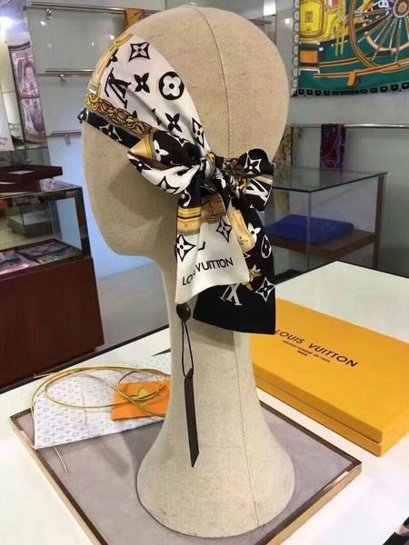 

Branded Women Allover Kabuki Stickers Bandeau Fashionable Bandeaux Versatile Headband Designer Lady Silk Scarf Belt Wrapped Neck Head