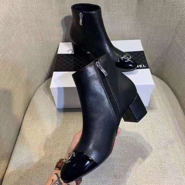 

2019 factory direct sales new milan fashion week fashion nude boots leather boots ladies casual shoes