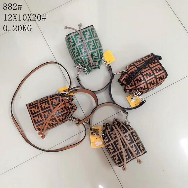 

новые женщины сумка кожаные сумки свободные мешки типа груза кошелек кроссбоди мешок плеча топыfendi сумка, Blue;gray