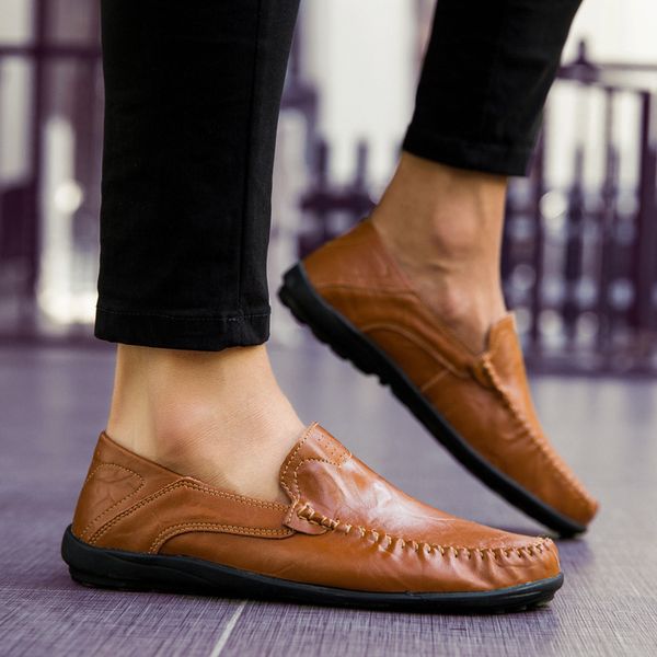 

2019 winter men's shoes fashion foot covering plus cotton moccosins men's leather shoes selling large size casual shoe, Black