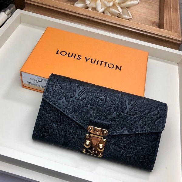 

capucines wallet monogram empreinte leather lining 12 credit cards slots golden color metal pieces 2 large gusseted compartments